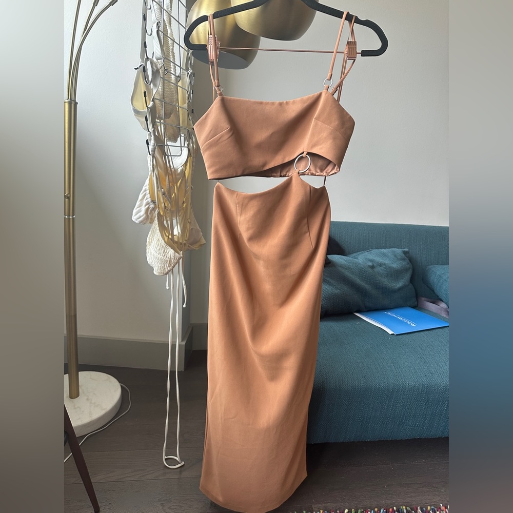 SAN SLOANE DRESS